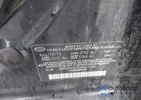 2013 Hyundai Elantra Limited из США, поврежденный, VIN 5NPDH4AE9DH403284